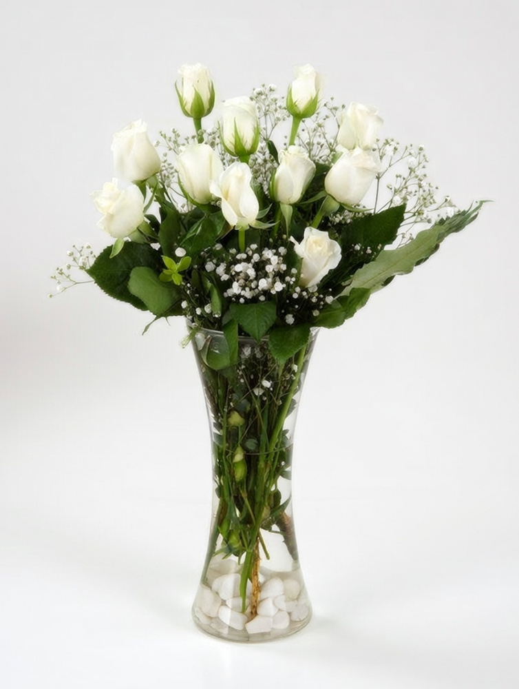 Vazoda 11 Beyaz Gül
